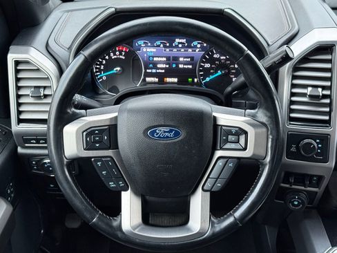 Used 2020 Ford F350 Platinum w/ Tremor Off-Road Package AWD/4WD image 31