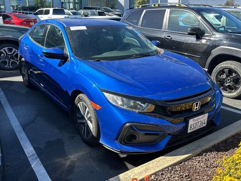 Used 2020 Honda Civic LX image 2