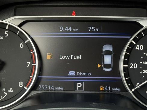 Used 2024 Nissan Altima 2.5 SR w/ SR Premium Package FWD image 16