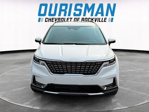 Used 2024 Kia Carnival SX FWD image 8