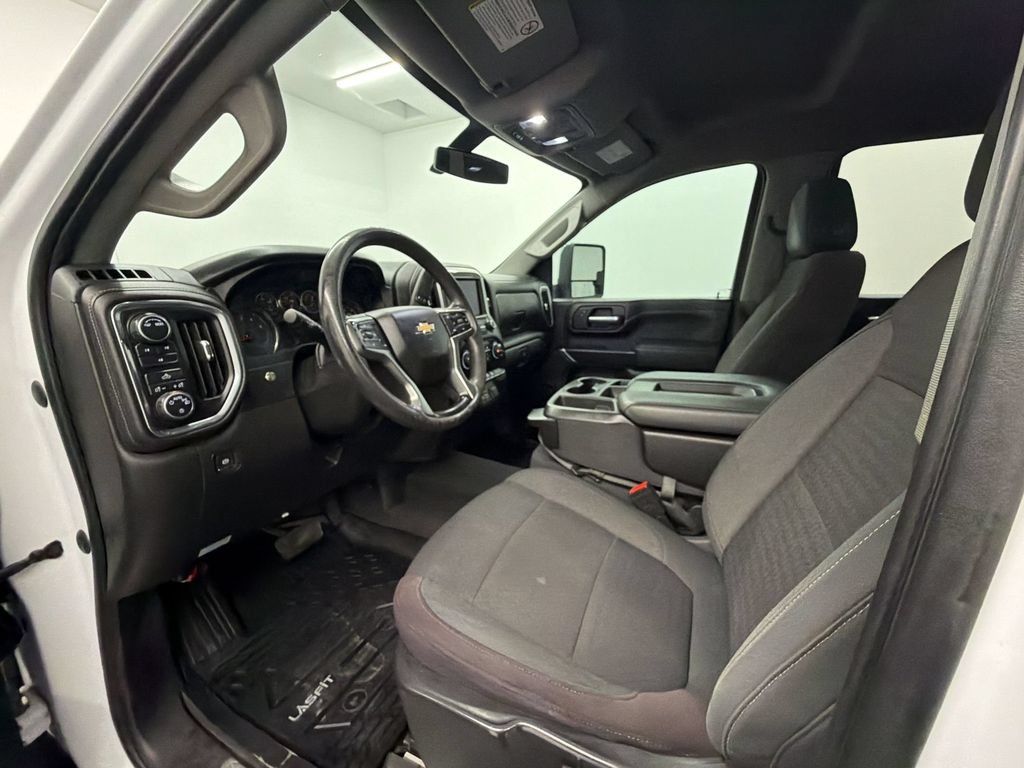 Used 2021 Chevrolet Silverado 2500 LT w/ Z71 Off-Road Package AWD/4WD image 27