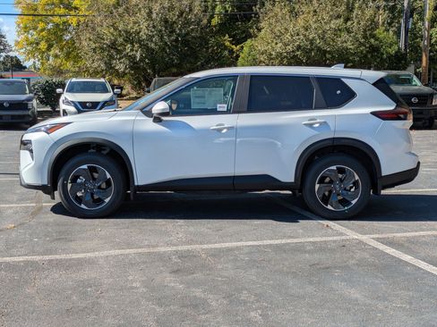 New 2026 Nissan Rogue SV w/ Cold Weather Package image 5