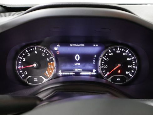 Certified 2023 Jeep Renegade Latitude w/ Sun/Sound Group AWD/4WD image 43