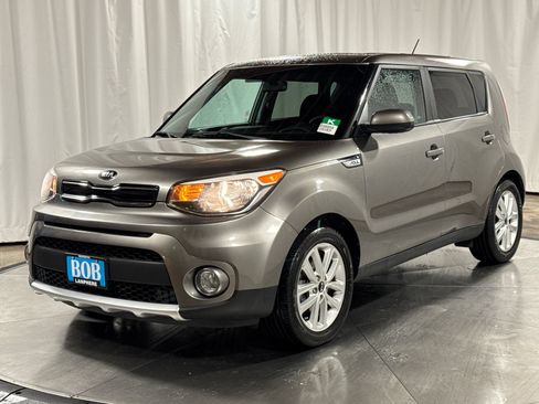 Used 2017 Kia Soul + FWD image 1