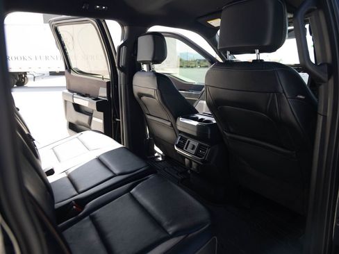 Used 2022 Ford F150 Lariat image 26