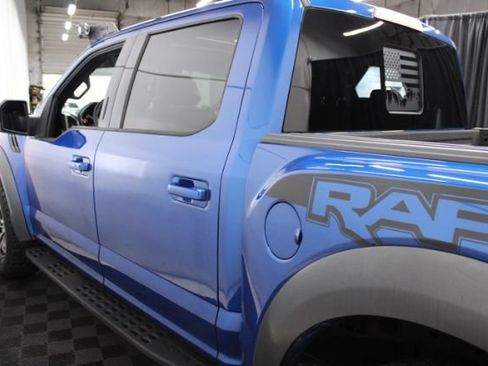 Used 2017 Ford F150 Raptor w/ Equipment Group 802A Luxury AWD/4WD image 14