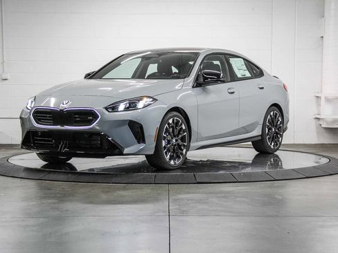 New 2026 BMW M235i xDrive w/ Technology Package image 3