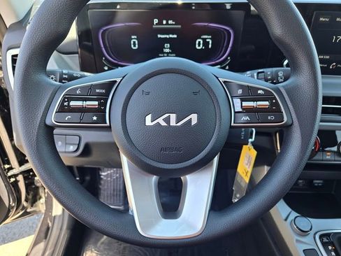 New 2026 Kia Seltos LX image 22