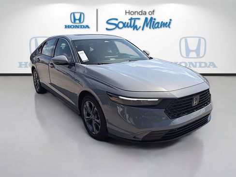 Used 2023 Honda Accord EX-L image 1
