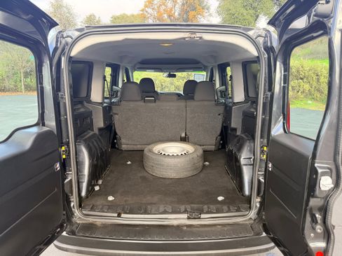 Used 2022 RAM ProMaster City Wagon image 9