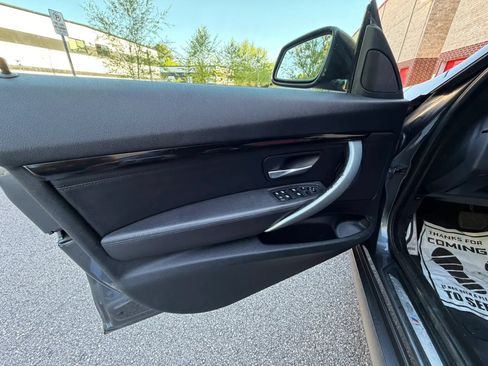 Used 2016 BMW 328i Gran Turismo xDrive AWD/4WD image 12