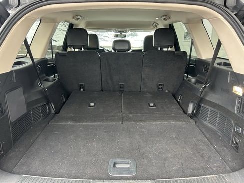 Used 2024 Lincoln Aviator AWD w/ Elements Package image 11