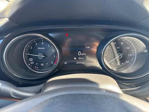 Used 2021 Buick Encore GX Select FWD image 28