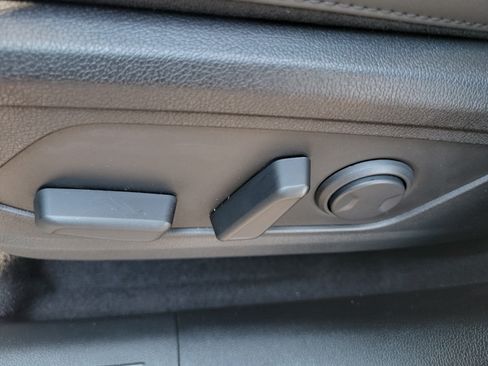 New 2026 Kia Sorento S w/ S Panoramic Sunroof Package FWD image 19