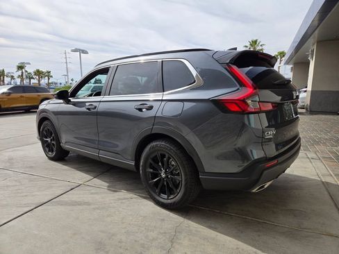 Used 2024 Honda CR-V Sport image 3