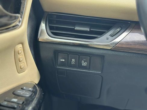 Used 2014 Toyota Avalon XLE Touring FWD image 25