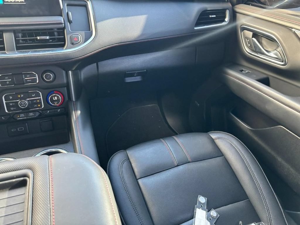 Used 2024 Chevrolet Tahoe RST w/ RST Performance Edition AWD/4WD image 19