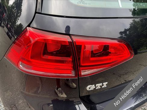 Used 2015 Volkswagen GTI S FWD image 18