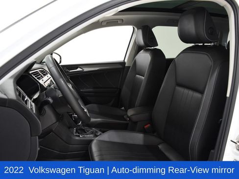 Used 2022 Volkswagen Tiguan SE AWD/4WD image 22