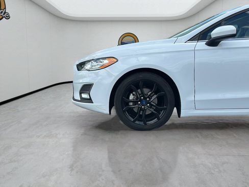 Used 2019 Ford Fusion SE w/ Equipment Group 151A FWD image 23
