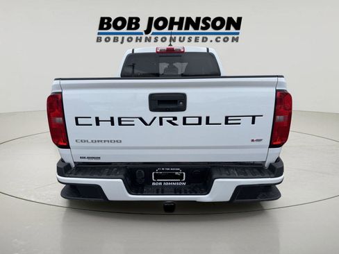 Used 2021 Chevrolet Colorado LT w/ LT Convenience Package image 6