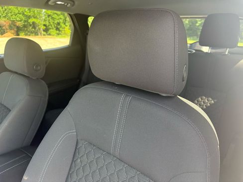 Used 2020 Chevrolet Blazer LT FWD image 15