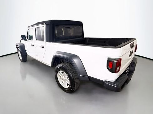 Used 2020 Jeep Gladiator Sport w/ Quick Order Package 24S image 5