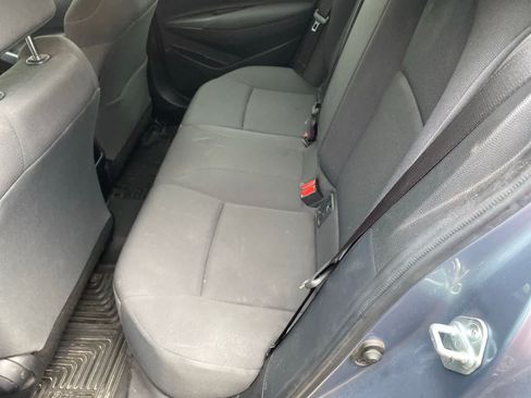 Used 2021 Toyota Corolla LE FWD image 8