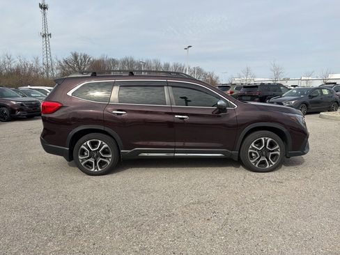 Used 2023 Subaru Ascent Touring w/ Popular Package #2A image 9