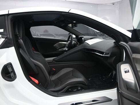 Used 2020 Chevrolet Corvette Stingray Preferred Cpe w/ 2LT Preferred Equipment Group image 30