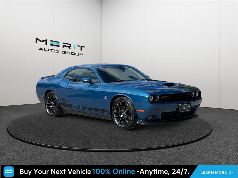 Used 2021 Dodge Challenger R/T Scat Pack RWD image 1