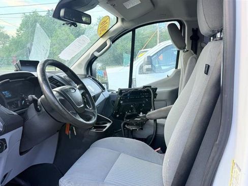Used 2016 Ford Transit 250 130 Low Roof RWD image 10