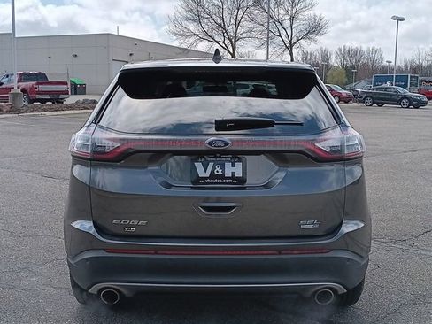 Used 2016 Ford Edge SEL AWD/4WD image 25
