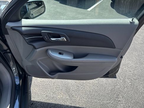 Used 2016 Chevrolet Malibu LS FWD image 25