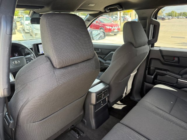 Used 2026 Toyota 4Runner SR5 AWD/4WD image 23