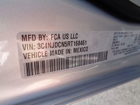 Certified 2024 Jeep Compass Limited w/ High Altitude Package image 19