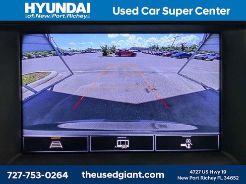 Used 2023 GMC Acadia AT4 w/ Trailering Package AWD/4WD image 28