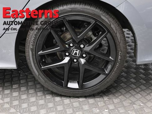 Used 2025 Honda Civic Sport image 8