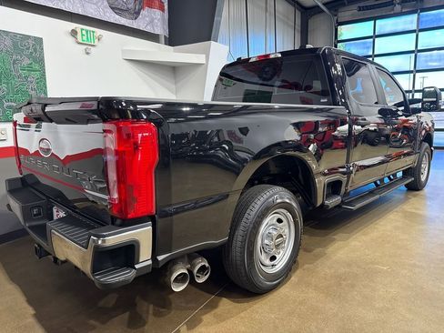 Used 2024 Ford F250 XL w/ XL Chrome Package RWD image 41