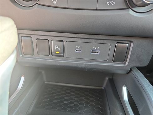 New 2025 Nissan Frontier SV image 33