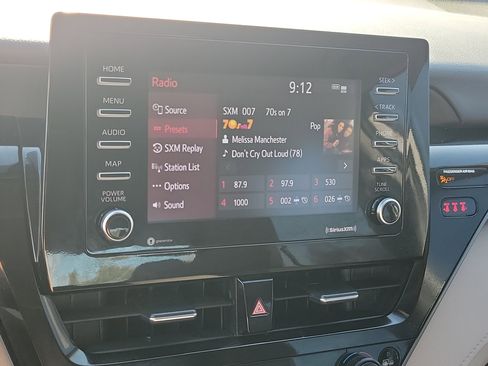 Used 2024 Toyota Camry LE w/ Convenience Package image 27