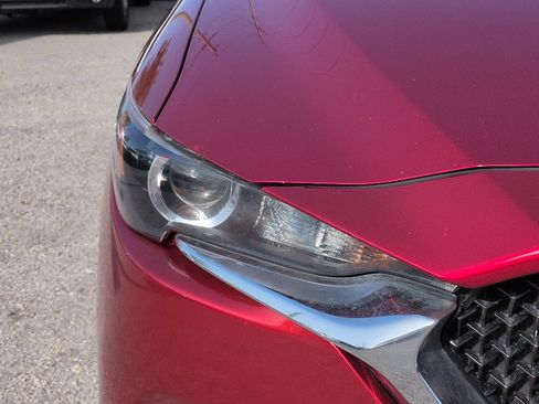 Used 2018 MAZDA CX-5 Touring w/ Preferred Equipment Package FWD image 10