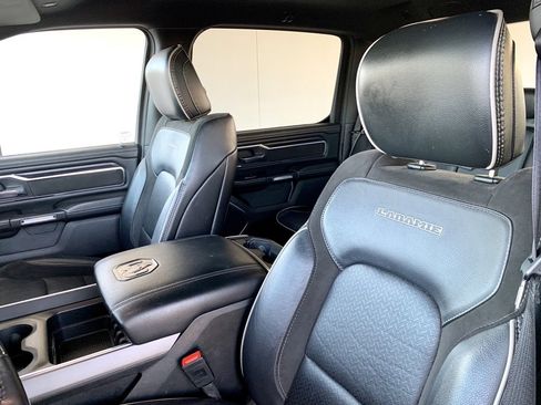 Used 2024 RAM 1500 Laramie image 12