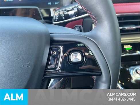 Used 2025 Lincoln Corsair Reserve w/ Equipment Group 202A AWD/4WD image 31