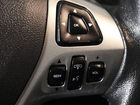 Used 2018 Ford Flex SEL w/ Equipment Group 202A FWD image 16