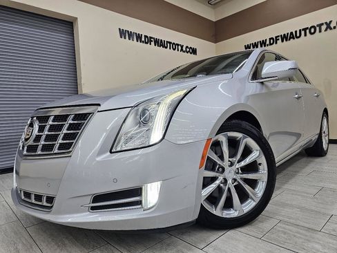 Used 2013 Cadillac XTS Luxury FWD image 1