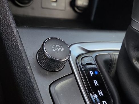 Used 2022 Hyundai Kona SEL AWD/4WD image 15