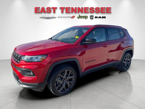 New 2026 Jeep Compass Latitude image 7
