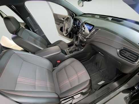 Used 2024 Chevrolet Equinox RS AWD/4WD image 38
