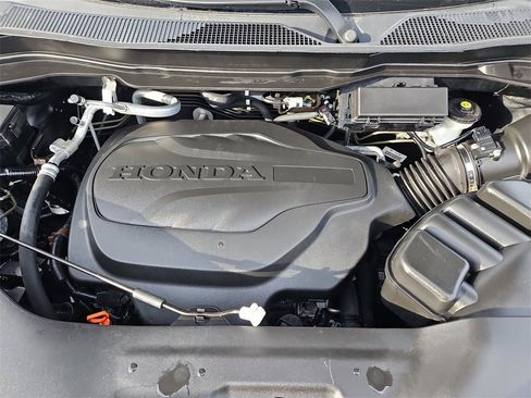 Certified 2022 Honda Ridgeline Black Edition image 39